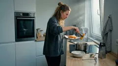 Kartoffel-Käse-Stäbchen selber machen: knuspriges Rezept für den perfekten Snack