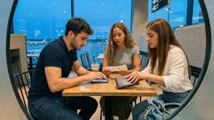 Umsteigen in Wien: so klappt der Transfer am Flughafen Schwechat entspannt